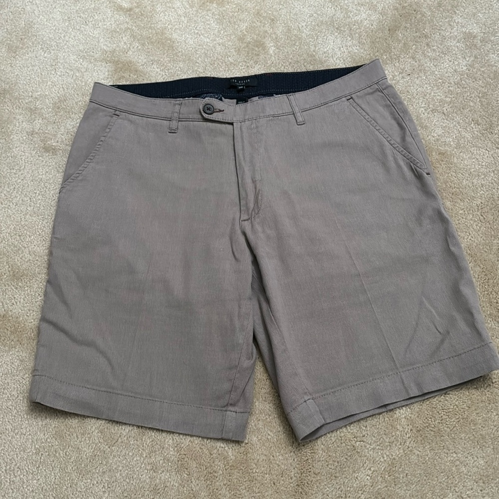 Ted Baker Chino Khaki Shorts Size 34R